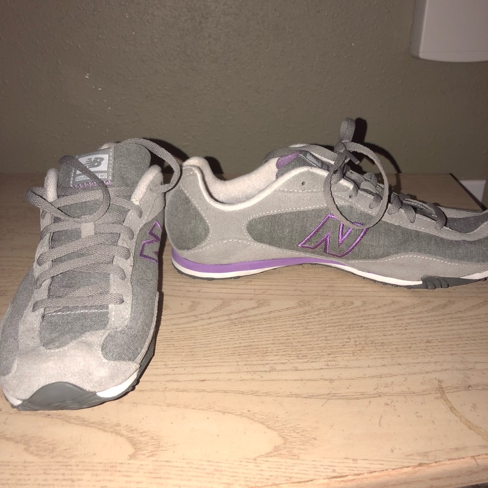 New Balance 442 purple and gray running shoes
